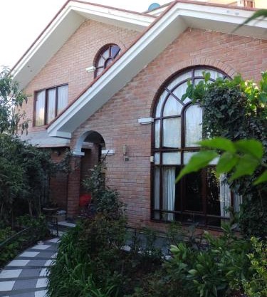 House garden airport