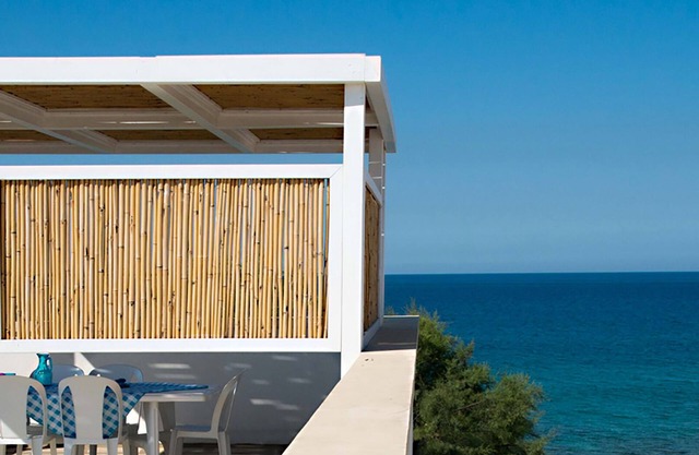 Casa inmersa en el mar