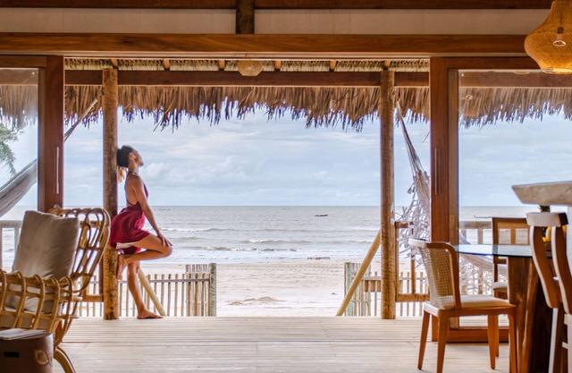 HOUSE on BARRINHA BEACH Ocean Front