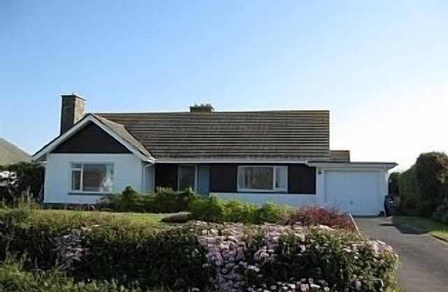 Casa en Constantine Bay