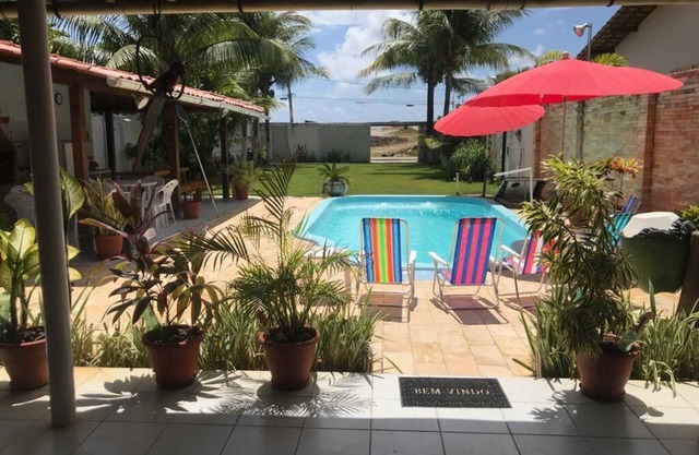 Casa en Serrambi, con piscina, barbacoa y a menos de 30 metros de la playa.