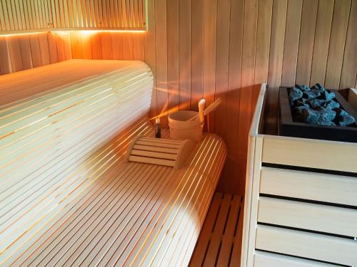 House in Sint Jansrade with Pool, cleaning included