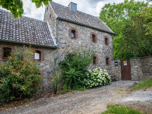 House in Sint Jansrade with Pool