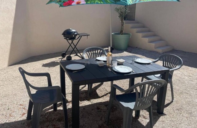 House in the south of France, close to the Alpilles and the region's most beautiful beaches.