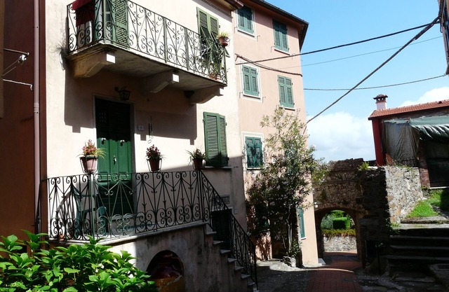 Casa en el pueblo de Monte Marcello con vistas a Portovenere