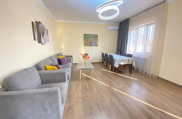 House in Yerevan with backyard&garage