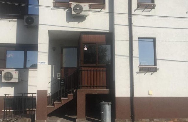 House Kazichene