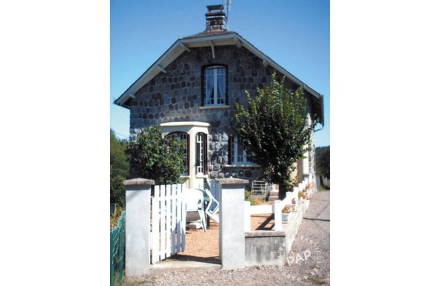 House La Roche Canillac 6 persons