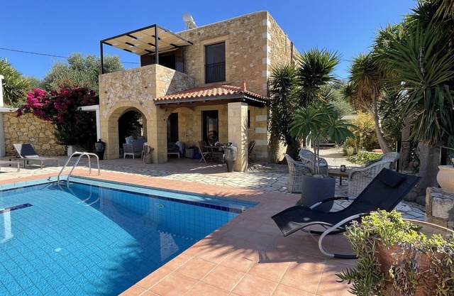 Villa situada en el centro de una región excepcional para descubrir! !