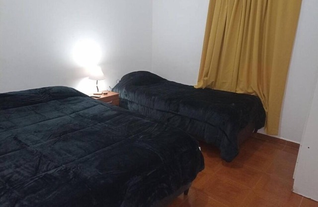 Casa cerca de Santiago Capital, se aceptan máscotas. Ideal para familias.
