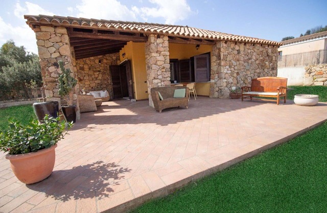 Villa en Sant'elmo con 3 habitaciones, capacidad 8