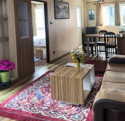 House of Forrest, Service Apartments
