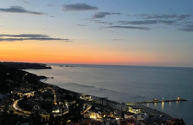 House on the hill in the charming historic center of San Vito Chietino
