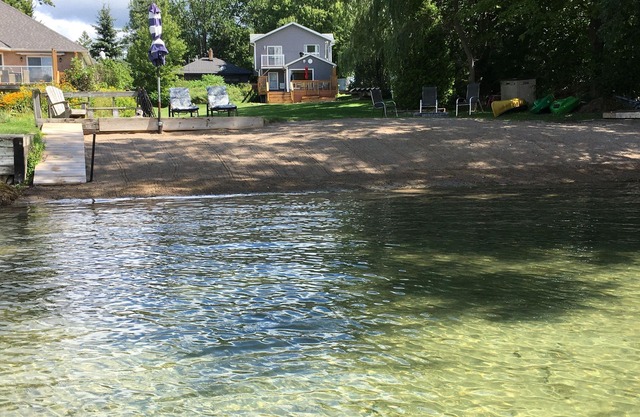 Casa en el lago, Orillia