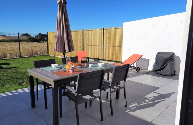 House Plouharnel, between Carnac and Quiberon 5 mn from the beaches classified 3 stars