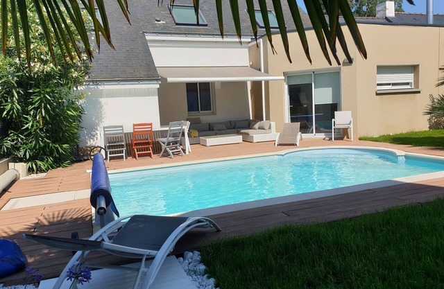 Casa de 140 m2, piscina privada, NANTES- centro de la ciudad, sin vecinos.