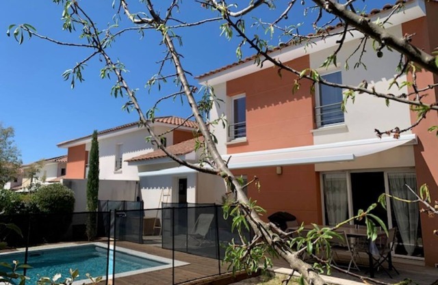 House Saint Cannat - Sleeps 6 - Swimming pool