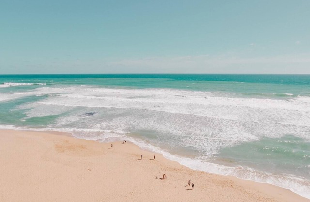 Casa, capacidad para 6 personas, cerca de la playa, parques, admite mascotas