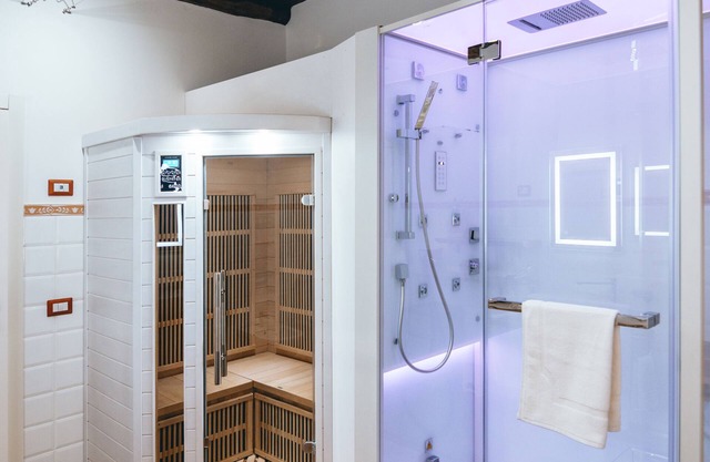 House - The Jewel - with Jacuzzi and Sauna