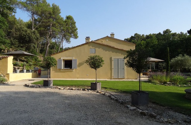 Casa / villa / chalet - Peyrolles en Provence