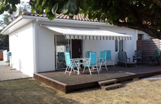 Casa Villa 6pers a 50 metros de la playa de "La Chambrette" en VERDON sur Mer
