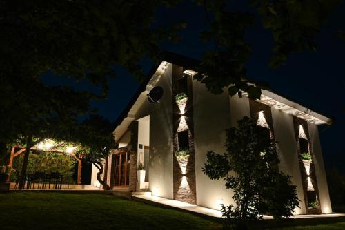 House Wisteria