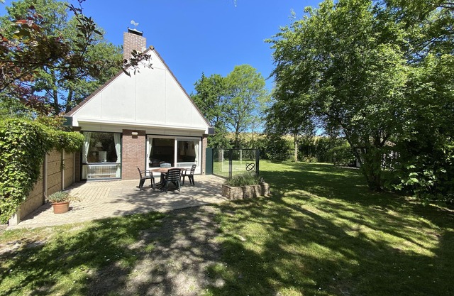 Casa con 1100 m² omschlossen parcela
