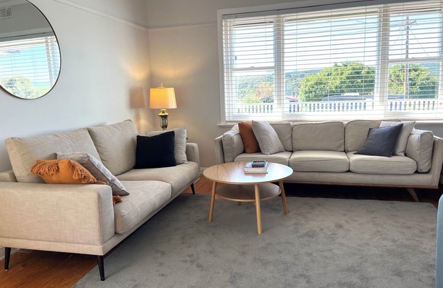 House with forest views in vibrant central goldfields town only 1.5hr from Melb
