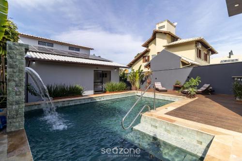 Casa con Piscina Cerca de la Playa JDE792