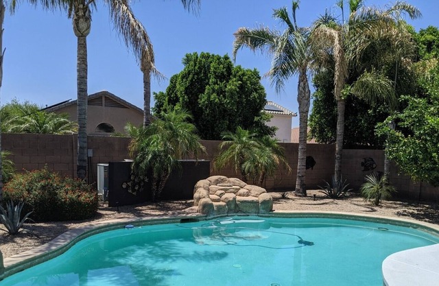 Casa con piscina cerca de MLB Baseball Spring Training en Goodyear