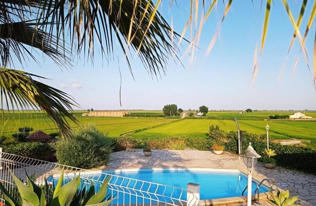 Casa con piscina privada y barbacoa