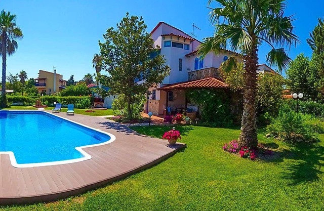villa con piscina privada