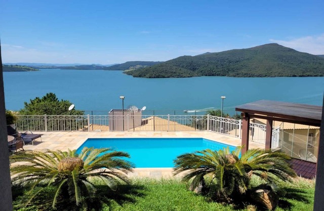 House with stunning views in Escarpas do Lago - Capitólio MG