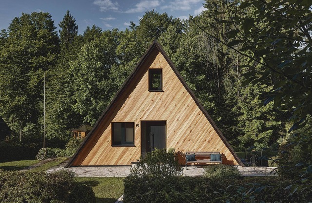 HOUSE28 - Modern A-Frame in the woods