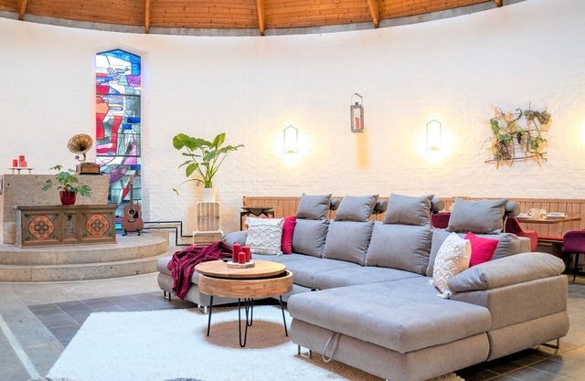 ★Housing in CHURCH for 8 | terrace + barbecue | kitchen | 180sqm★