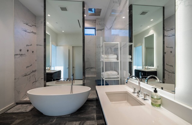 Houston Heights Luxury Retreat VII