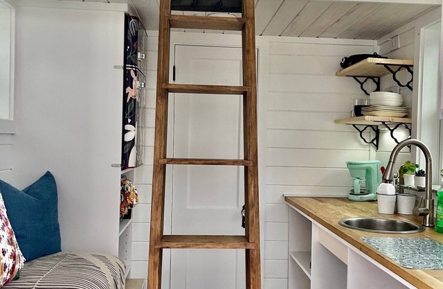 Houston Tiny Home Micro Home, Amazing Home Stay