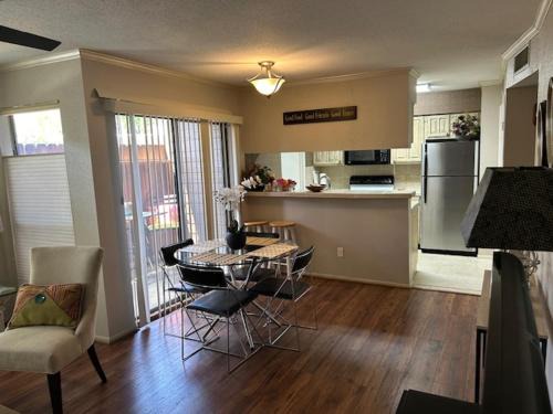 Houston TX Med Center NRG 2B-2B ALL inclusive WD WF