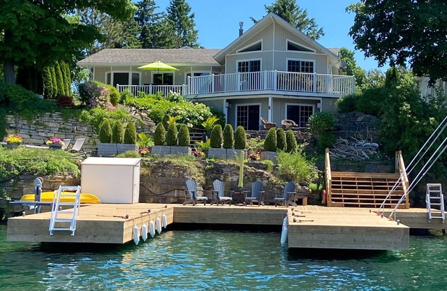 Howe Hermosa, 1000 Islands - Gananoque, Ontario