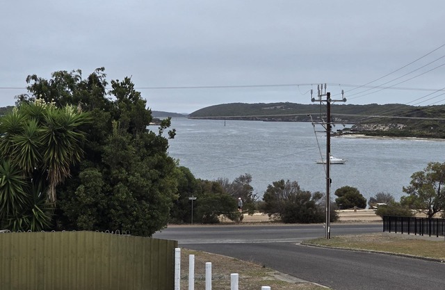 "HOWSTHASERENITEE" en Coffin Bay - casa con vistas a la bahía
