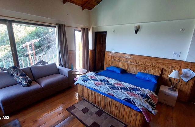 HR Stone Cottage