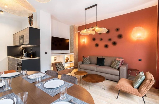 HSH Menilmontant Republique Design Apartment 6P-2BR