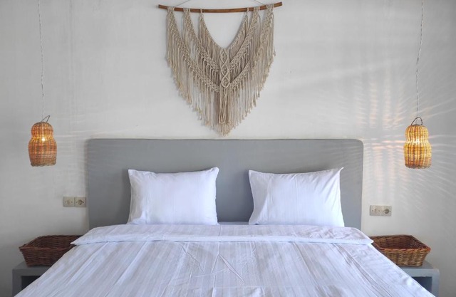 Hub Tata Guesthouse