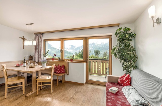 Huberhof Apartamento 'Golden Delicious' con vistas a la montaña, jardín y Wi-Fi