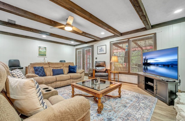 Hudson Manor (4-Bedroom Home) by RedAwning