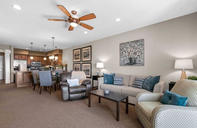 Huge 2 Bedroom Condo - Pets, Elevator, Close to Rec-Plex and Branson Hills | 1405