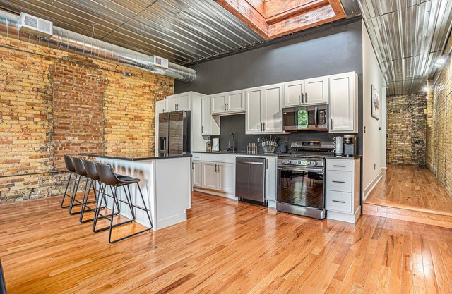 Huge Historic Condo downtown in the Heart of the city