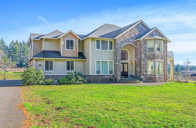 Enorme casa en 10 acres con jacuzzi / sauna y privacidad