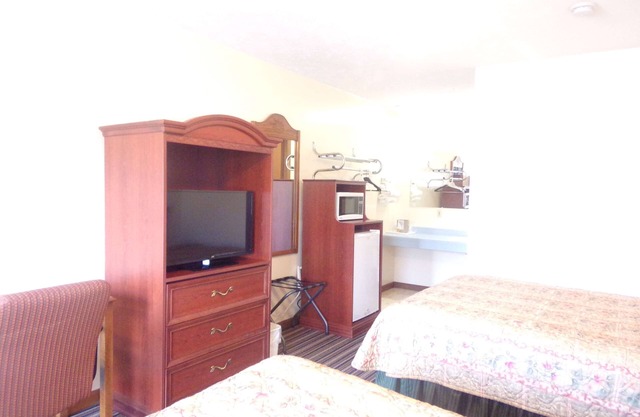 Huggy Bear Motel