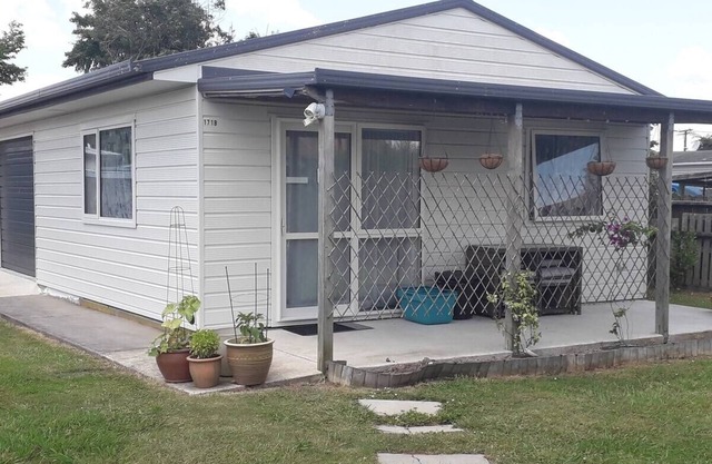 Humble Horotiu abode outskirts of Hamilton
